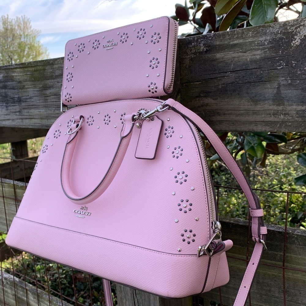 Coach 37238 Pink Rivets Studded Dome Waller and Sierra Bag - Picture 6 of 9